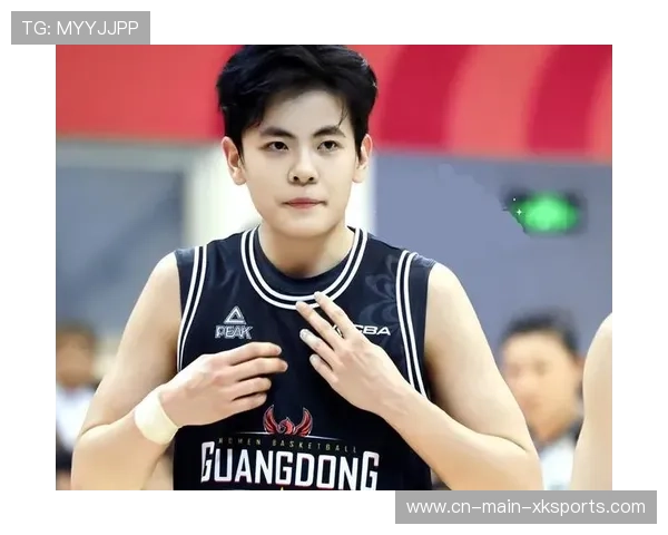 篮球新星杨舒予谈女篮世界杯目标:冲击奖牌 篮球新星杨舒予谈女篮世界杯目标:冲击奖牌