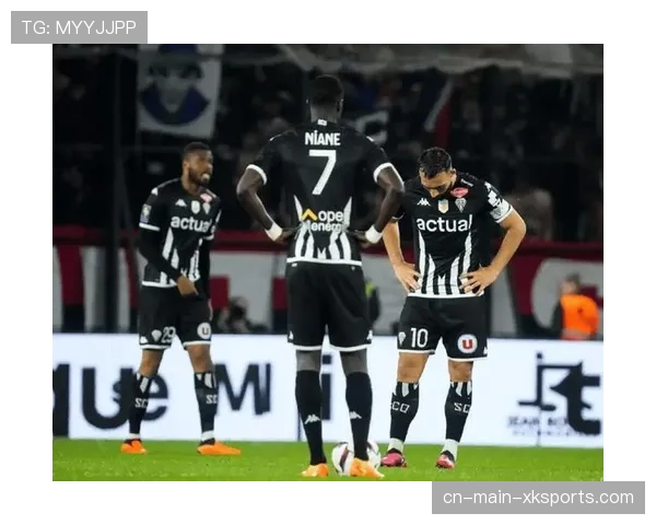 图卢兹0-4里尔：37%控球率暴露防守体系漏洞